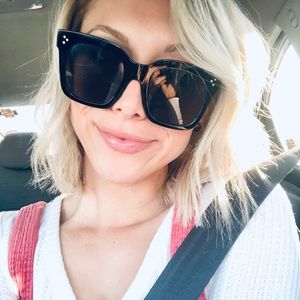 Meet your Posher, Moriah